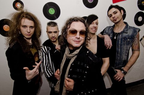 NUOVO APPUNTAMENTO CON ‘GIOVEDI’ ON STAGE’ A THE SCHOOL – MAN: GLI AMORE PRESENTANO ‘LA SECONDA VOLTA’
